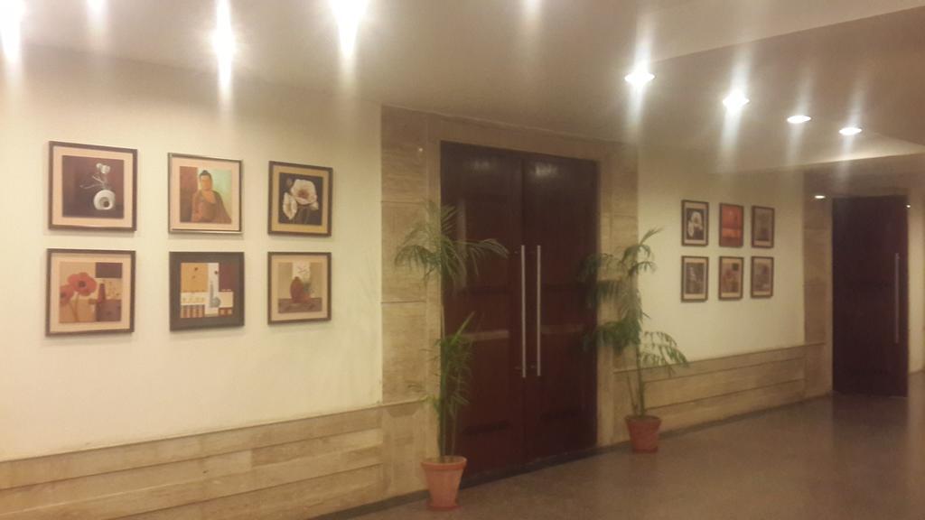 Hotel Corporate Regency Nueva Delhi Exterior foto