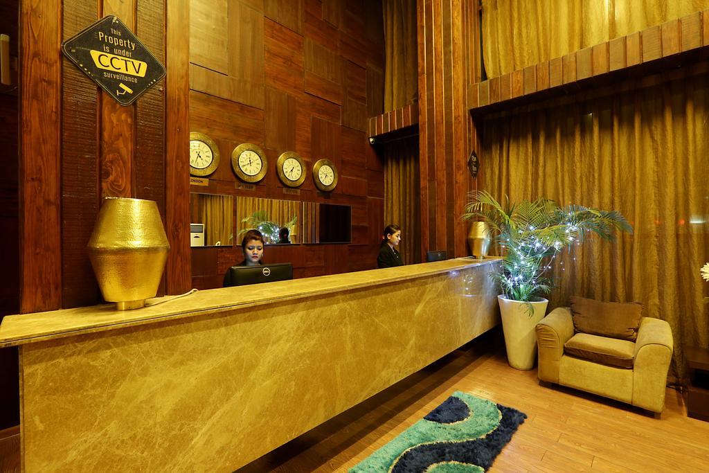 Hotel Corporate Regency Nueva Delhi Exterior foto