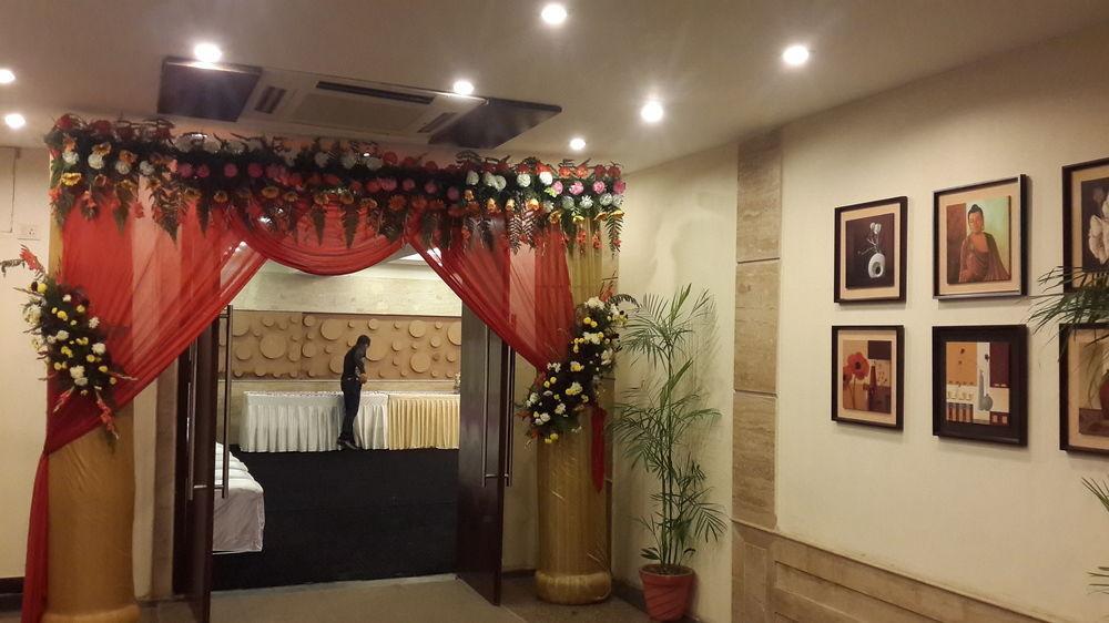 Hotel Corporate Regency Nueva Delhi Exterior foto
